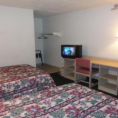 Americas Best Value Inn Battle Creek Ruang foto